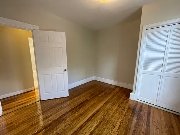 $7,250 | 338 K Street, Unit 1, Boston, MA 02127