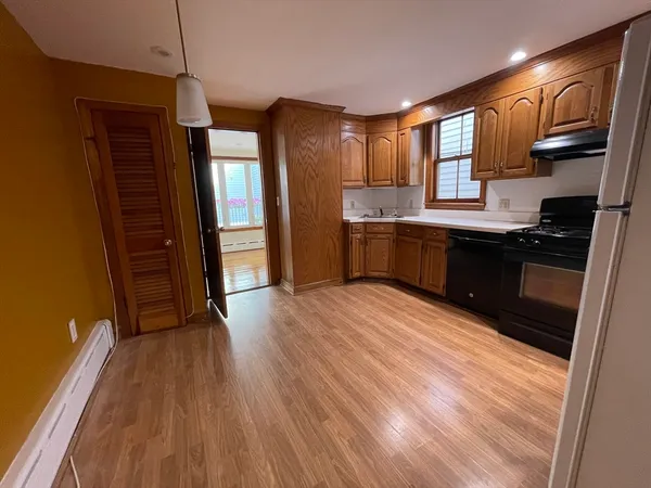 $7,250 | 338 K Street, Unit 1, Boston, MA 02127