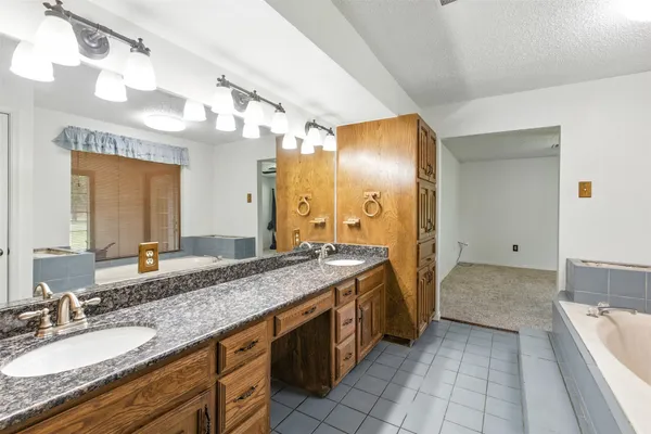 $749,000 | 1680 Bowler Road, Waller, TX 77484