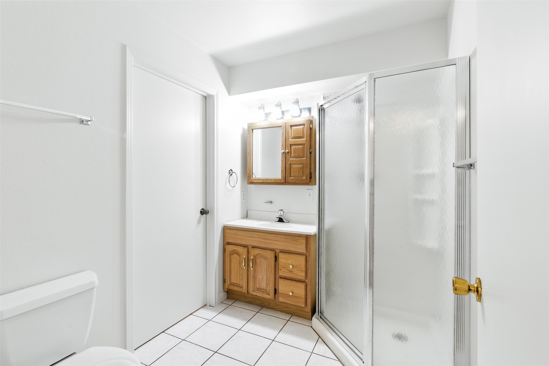 1680 Bowler Road Waller, TX 77484 - Photo 31 of 42 a bathroom with a sink a toilet and shower