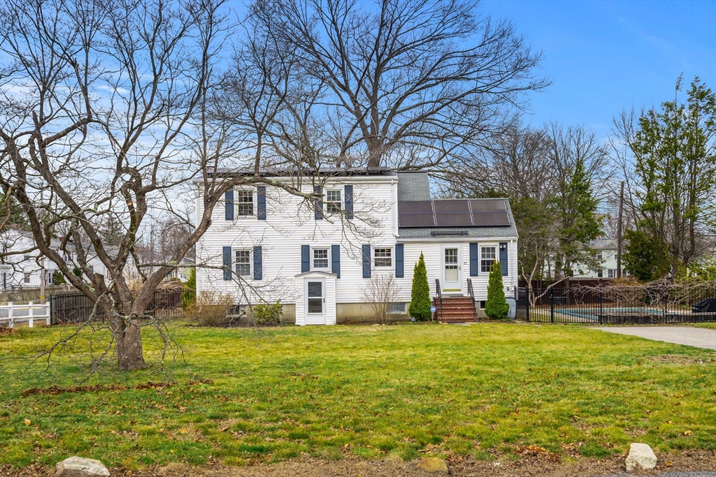 77 Cushing Road Milton, MA 02186 - Photo 2 of 24