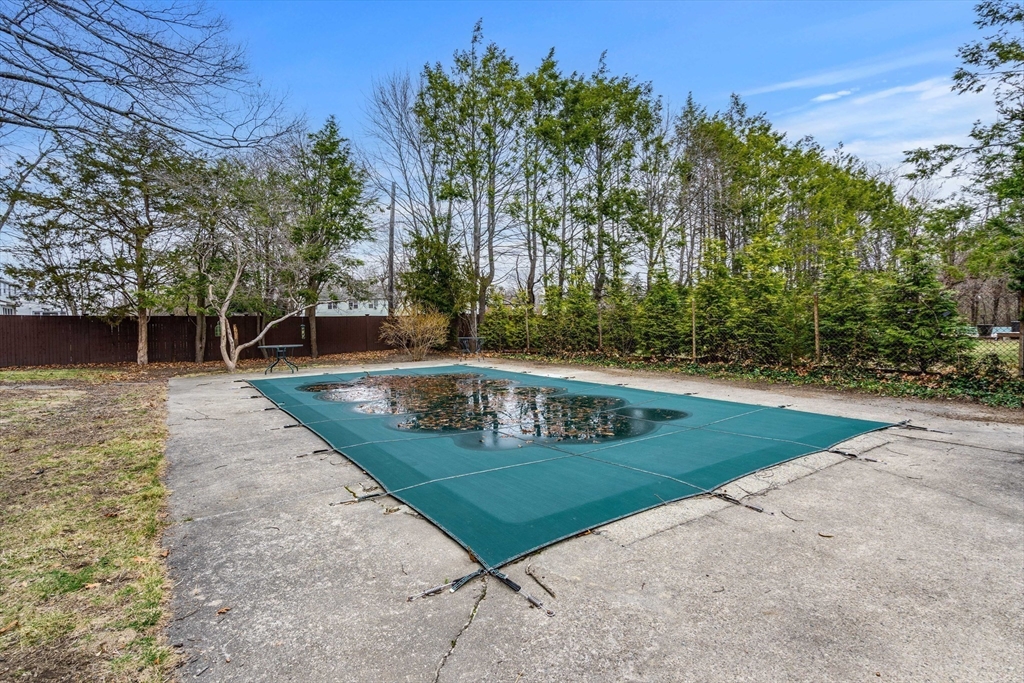 77 Cushing Road Milton, MA 02186 - Photo 23 of 24