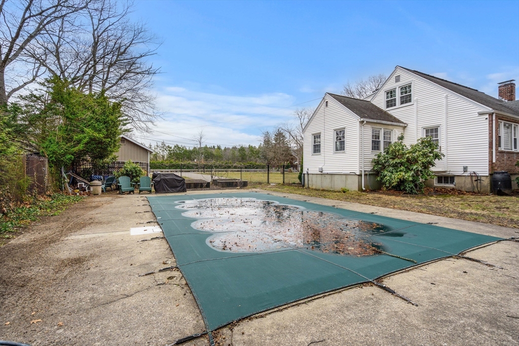 77 Cushing Road Milton, MA 02186 - Photo 24 of 24