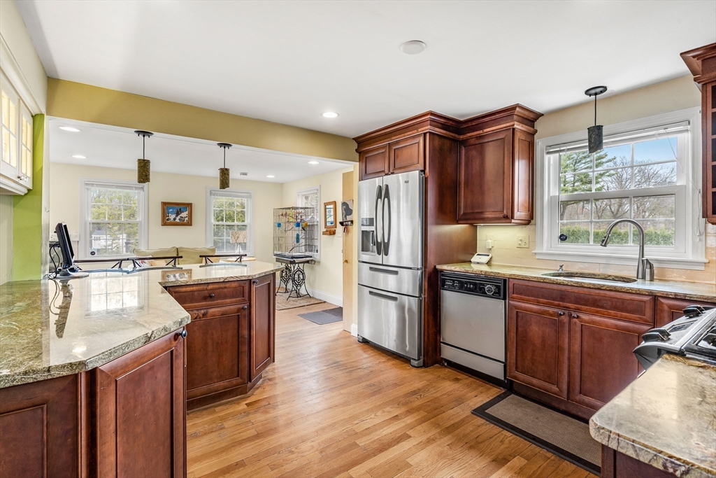 77 Cushing Road Milton, MA 02186 - Photo 7 of 24