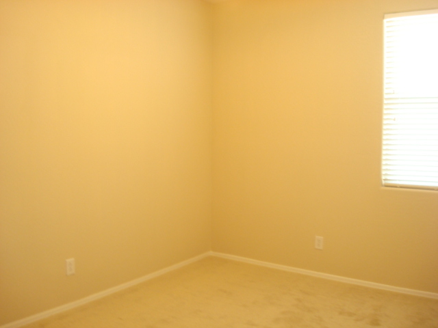 8918 West Cordes Road Tolleson, AZ 85353 - Photo 12 of 19 Bedroom 2