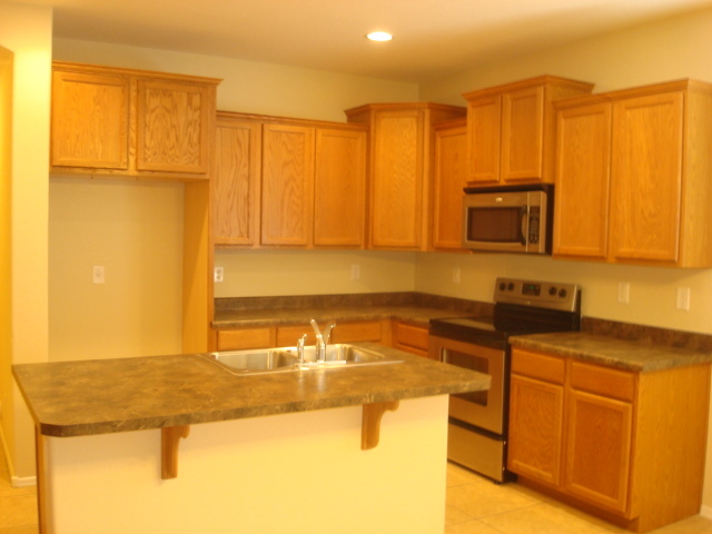 8918 West Cordes Road Tolleson, AZ 85353 - Photo 6 of 19 Kitchen