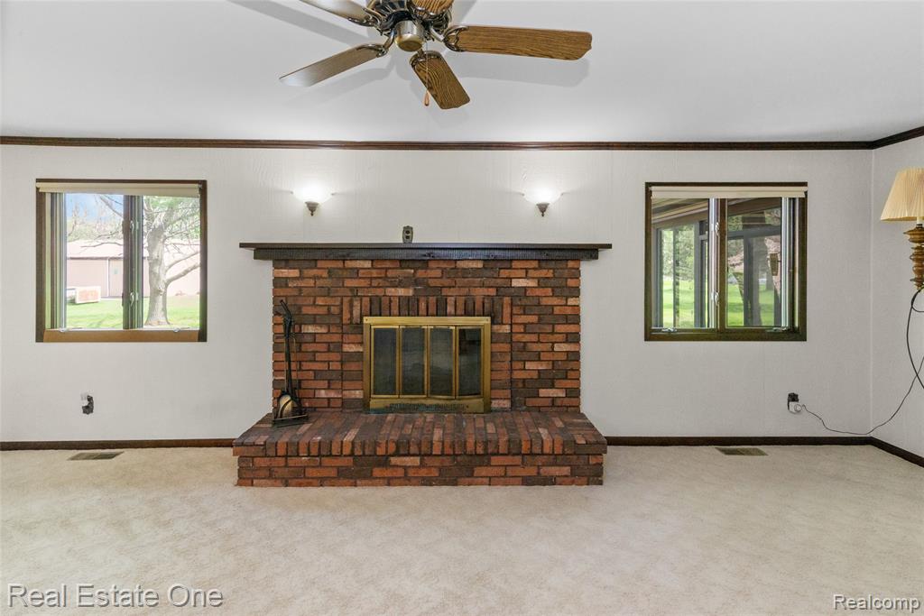 9050 Earhart Road South Lyon, MI 48178 - Photo 13 of 55
