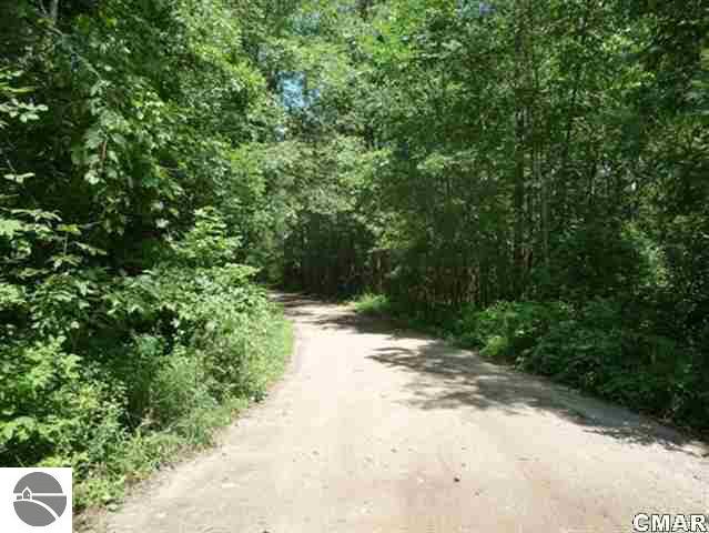 9502 East Stanton Road Crystal, MI 48818 - Photo 2 of 9 1764727-1.JPG