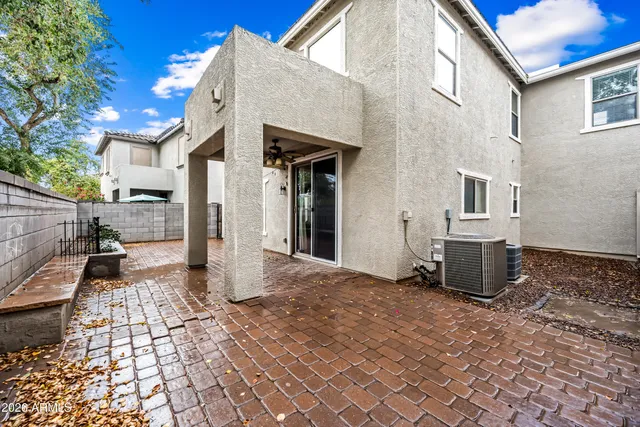 $2,000 | 10923 West Elm Street, Phoenix, AZ 85037