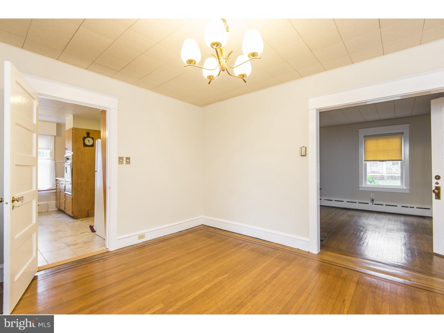 130 Erdenheim Road Glenside, PA 19038 - Photo 11 of 19 Dining Room