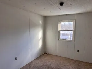 $147,000 | 3 Heritage Drive, Warren, MA 01083