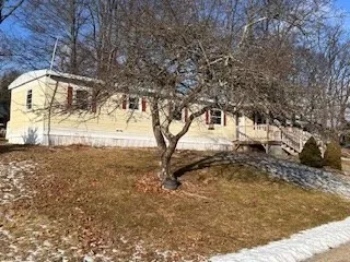 $147,000 | 3 Heritage Drive, Warren, MA 01083