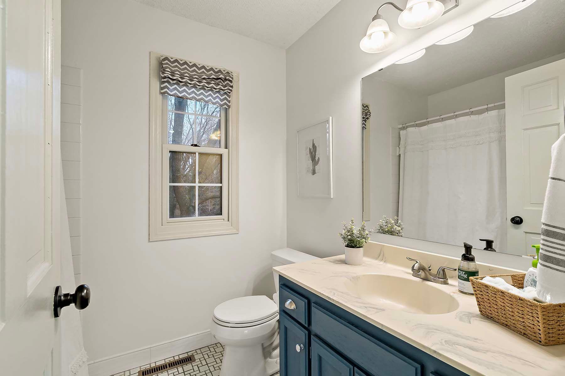 96 Castle Ridge Court Chanhassen, MN 55317 - Photo 35 of 50 Gallery Image 35