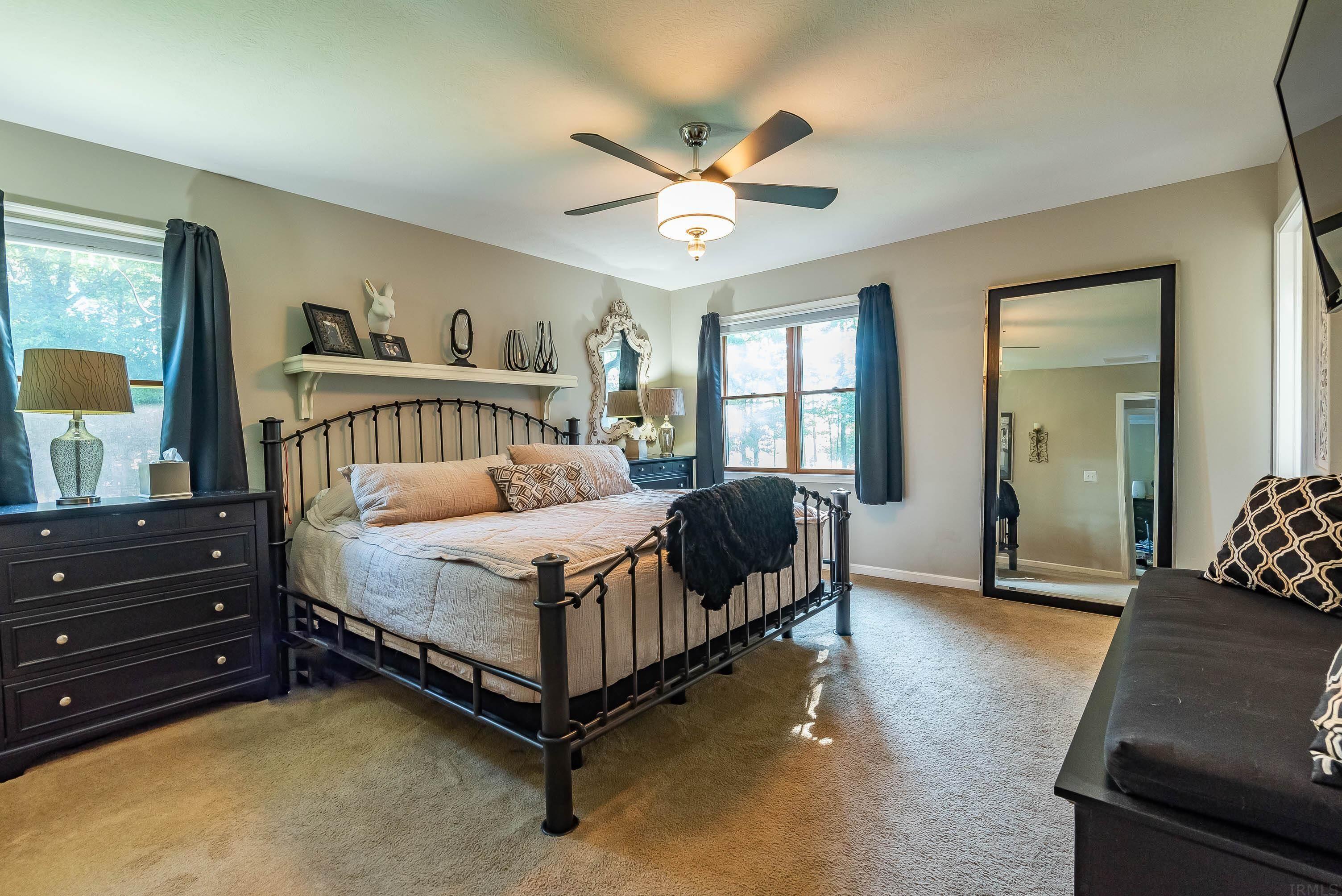 7040 South Lodge Road Bloomington, IN 47403 - Photo 11 of 23 Gallery Image 11