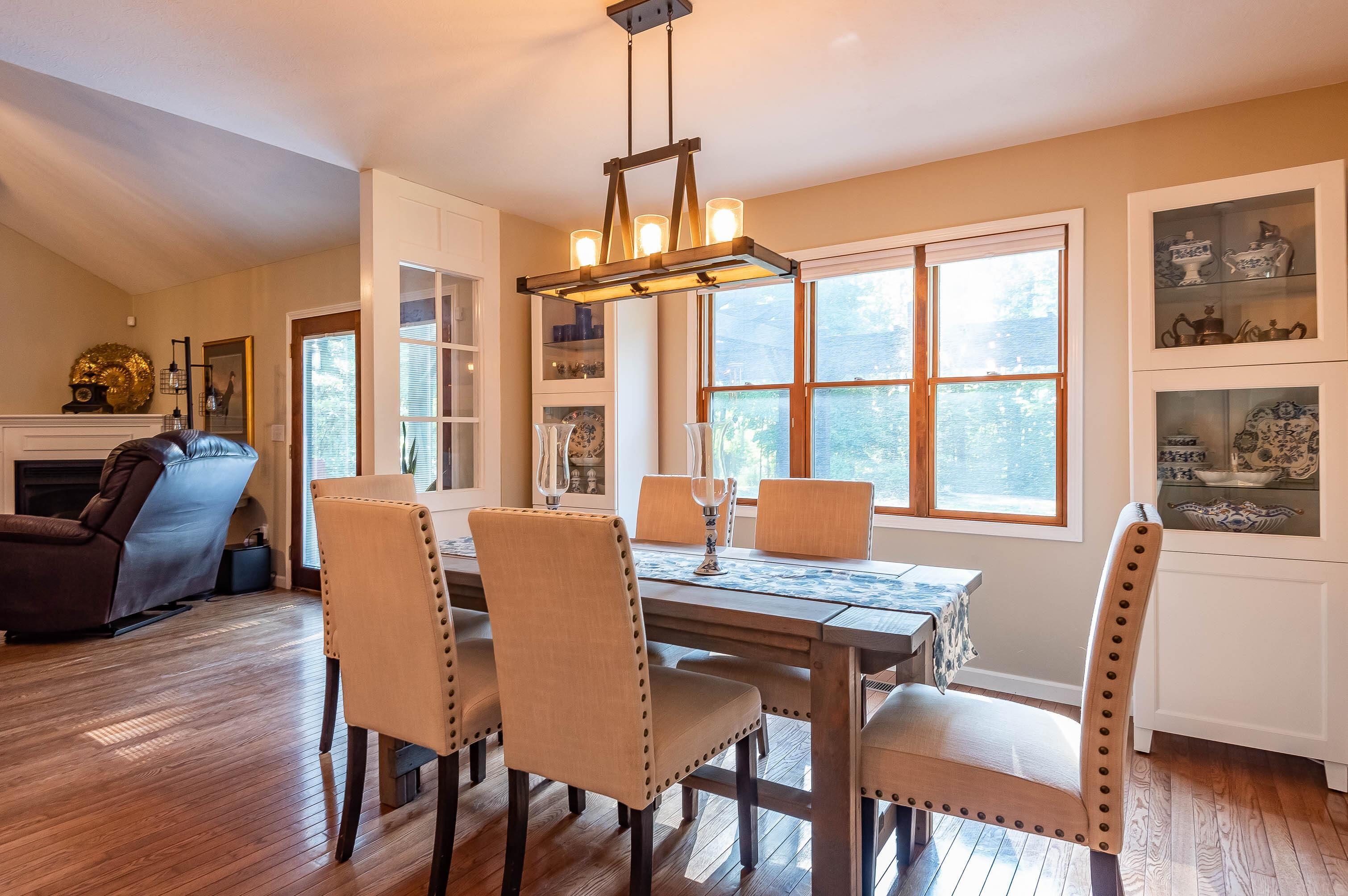 7040 South Lodge Road Bloomington, IN 47403 - Photo 8 of 23 Gallery Image 8