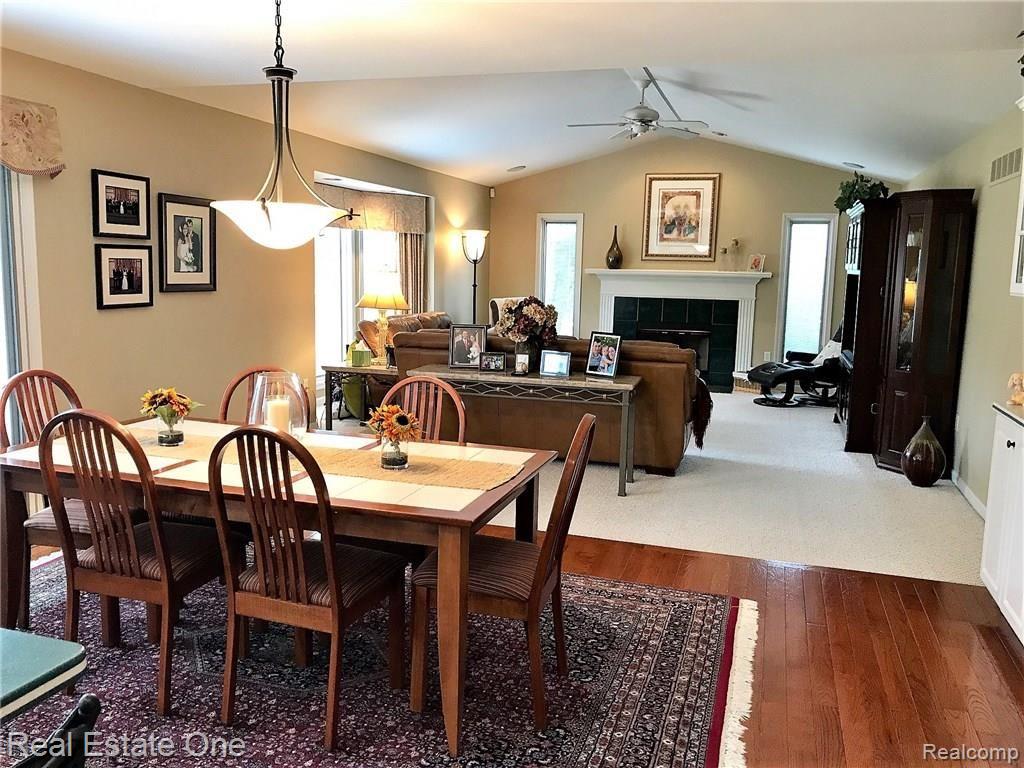 2864 Santia Road Troy, MI 48085 - Photo 14 of 21 santia1.jpg