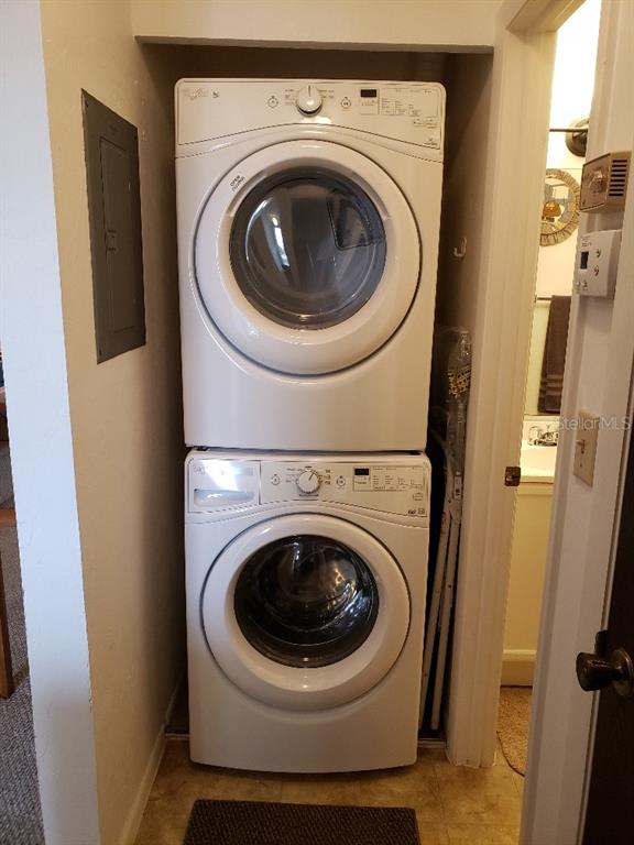 25225 Rampart Boulevard, Unit 1908 Punta Gorda, FL 33983 - Photo 15 of 15 a utility room with dryer and washer