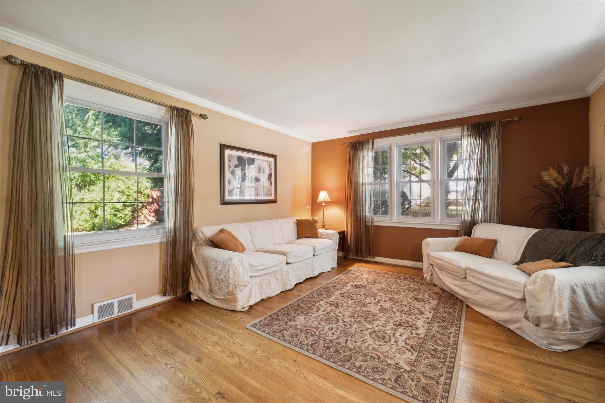 237 East Springfield Road Springfield, PA 19064 - Photo 4 of 35