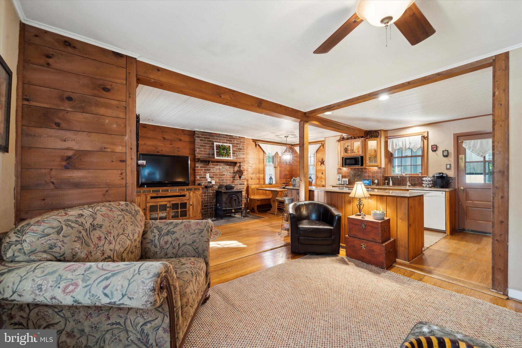 237 East Springfield Road Springfield, PA 19064 - Photo 7 of 35