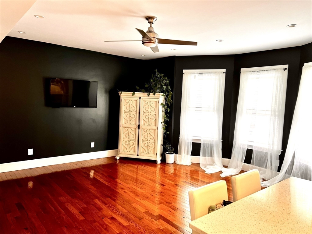 41 Gleason Street Boston, MA 02121 - Photo 17 of 40