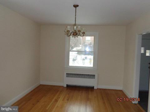3900 Yolando Road Baltimore, MD 21218 - Photo 3 of 9 Dining Room