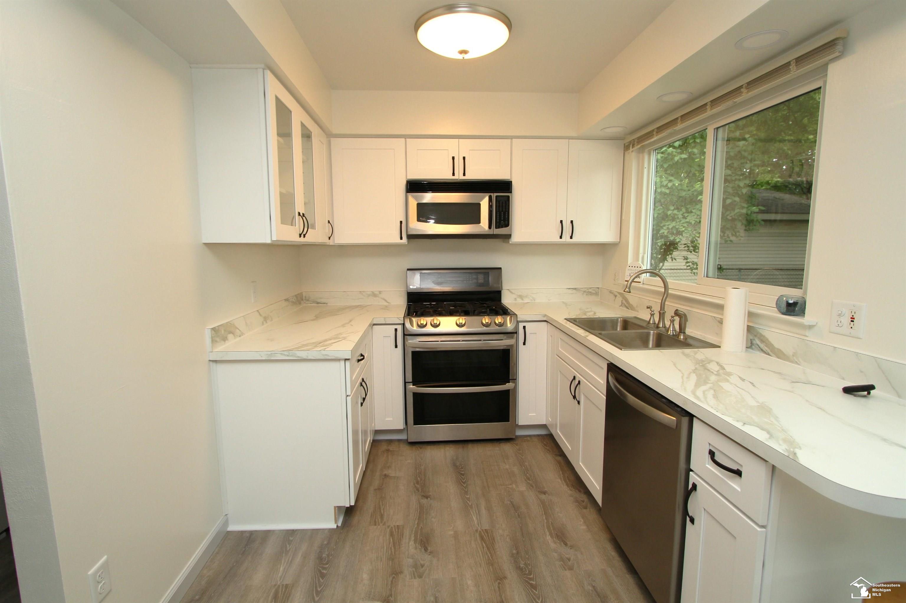 626 John Rolfe Drive Monroe, MI 48162 - Photo 10 of 31