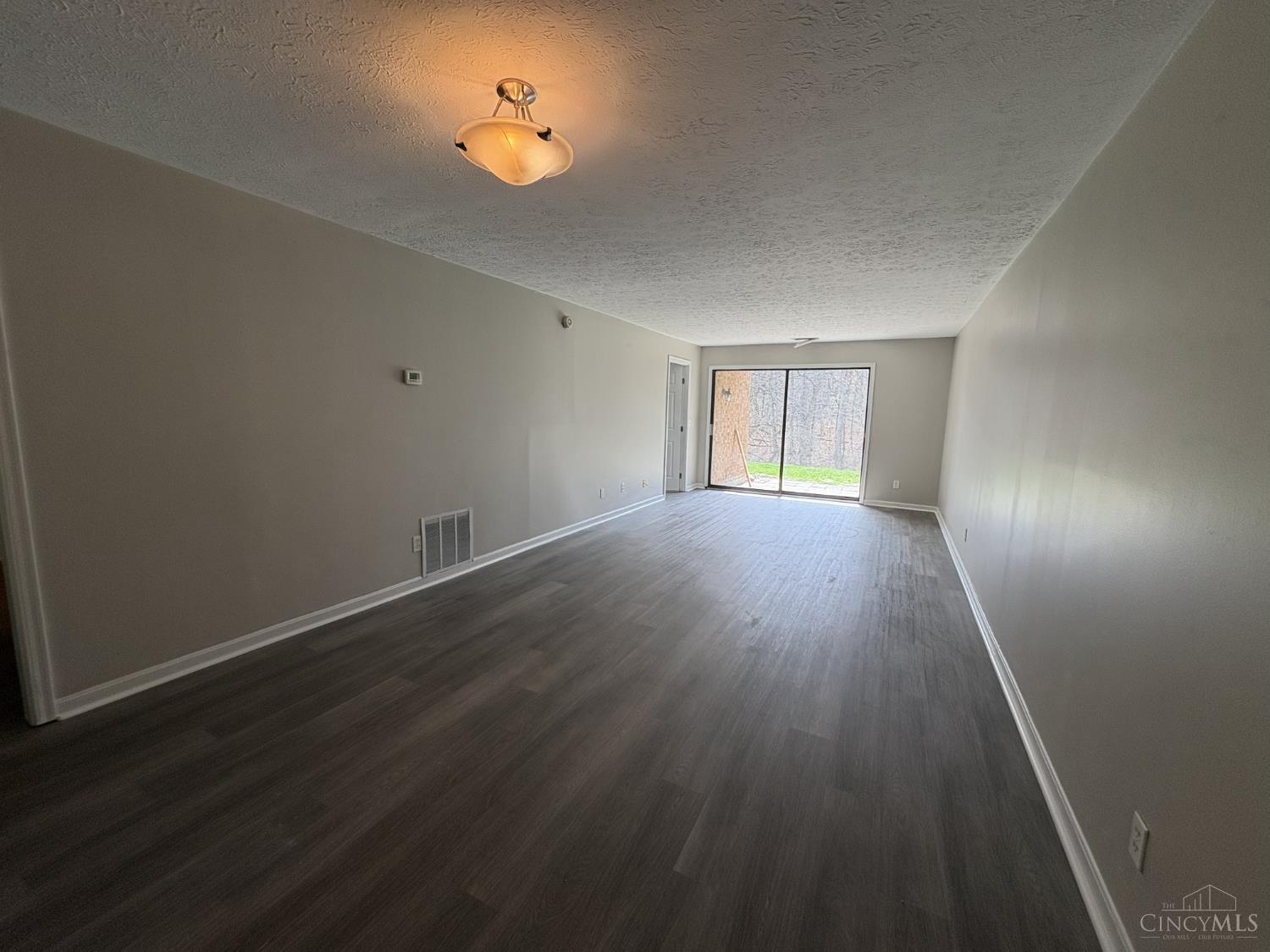3503 West Fork Road, Unit 7 Cincinnati, OH 45211 - Photo 2 of 10