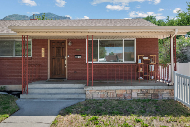 469 South 600 East Provo, UT 84606 - Photo 4 of 37