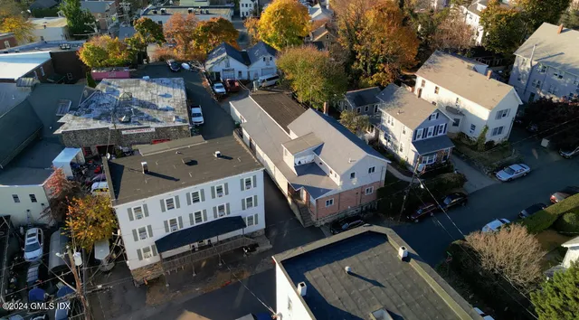 $1,469,000 | 18 Beech Street, Greenwich, CT 06830