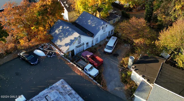 $1,469,000 | 18 Beech Street, Greenwich, CT 06830