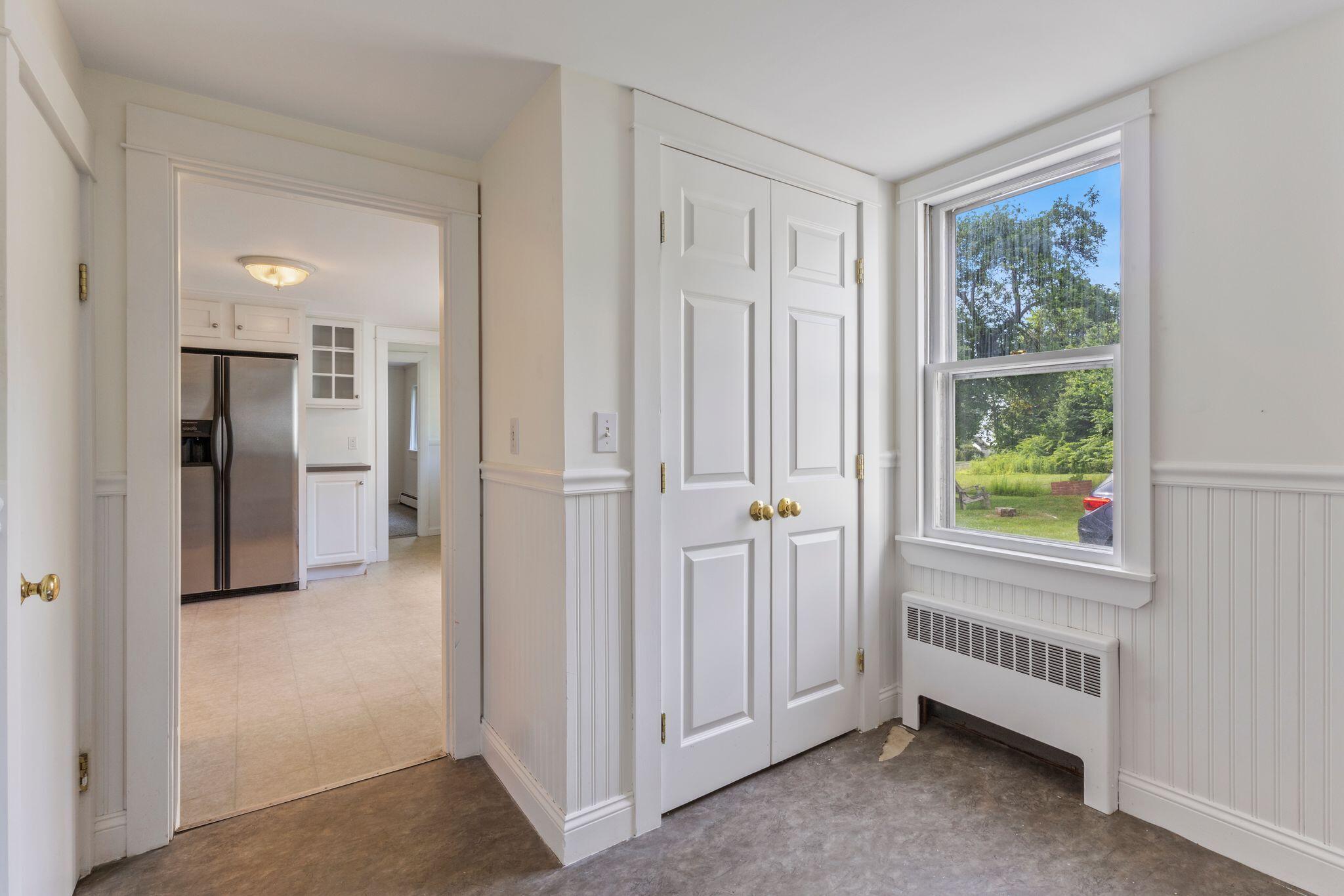 216 Middle Road Falmouth, ME 04105 - Photo 16 of 54 216_Middle_Rd_18