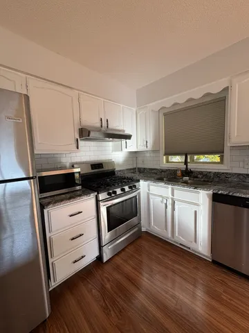 $2,850 | 6024 113th Avenue North, Champlin, MN 55316