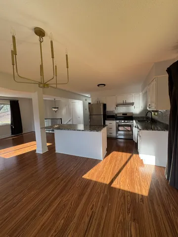 $2,850 | 6024 113th Avenue North, Champlin, MN 55316