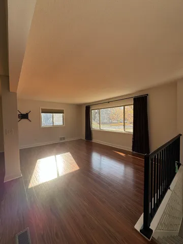 $2,850 | 6024 113th Avenue North, Champlin, MN 55316