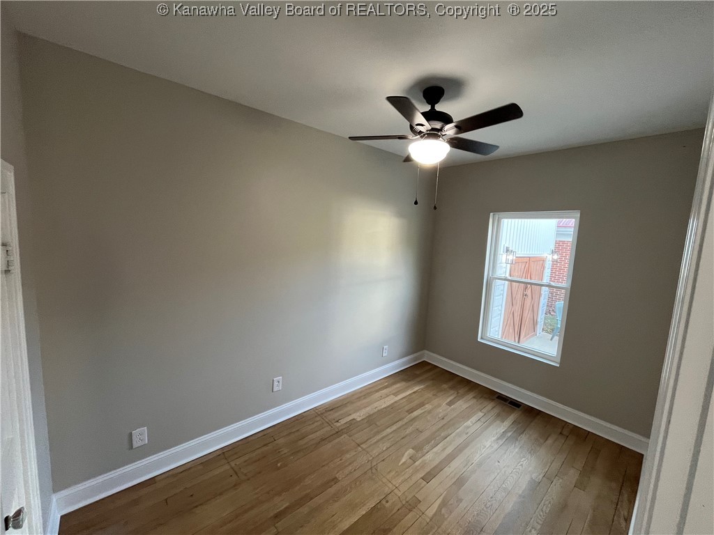 3081 Old Logan Road Logan, WV 25601 - Photo 12 of 38 Gallery Image 12