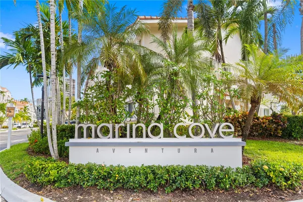 $5,300 | 21396 Marina Cove Circle, Unit 17J, Aventura, FL 33180