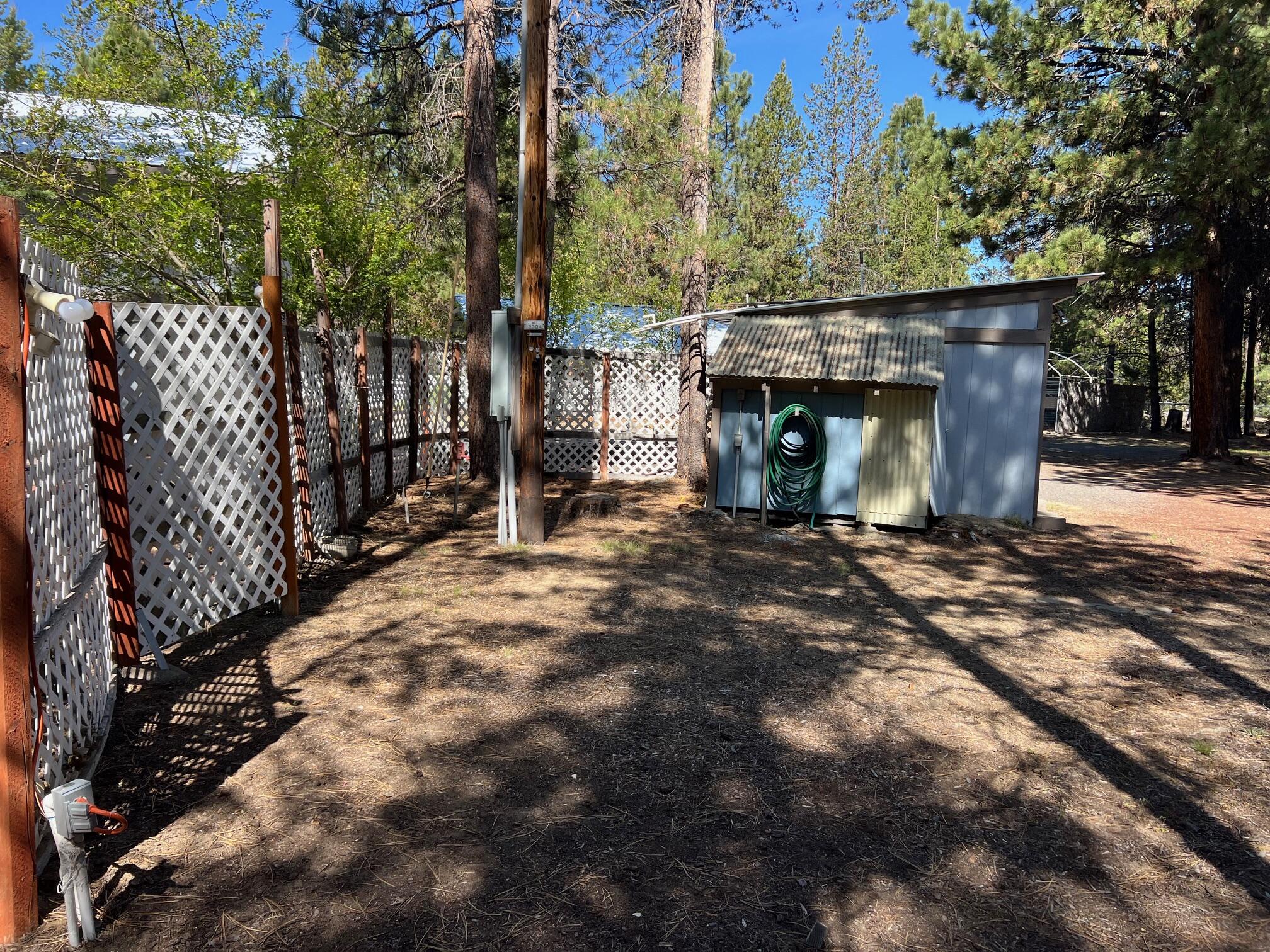 52360 Ammon Road La Pine, OR 97739 - Photo 45 of 49 IMG_1648