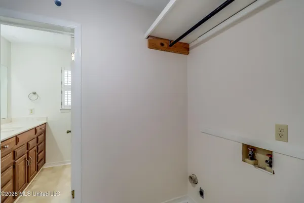 $270,000 | 102 South Wright Avenue, Long Beach, MS 39560