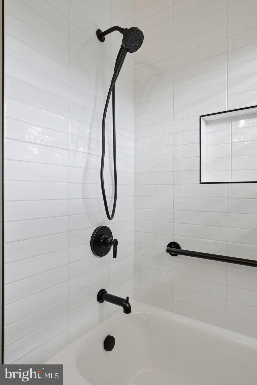 1306 Abbott Road Rockville, MD 20851 - Photo 18 of 28