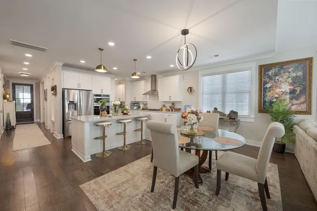 $900,000 | 7212 Mossy Creek Lane, Hanahan, SC 29410