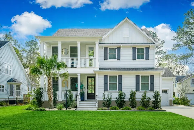 $900,000 | 7212 Mossy Creek Lane, Hanahan, SC 29410
