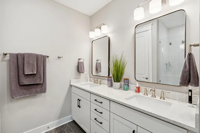 $900,000 | 7212 Mossy Creek Lane, Hanahan, SC 29410