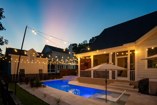 $900,000 | 7212 Mossy Creek Lane, Hanahan, SC 29410