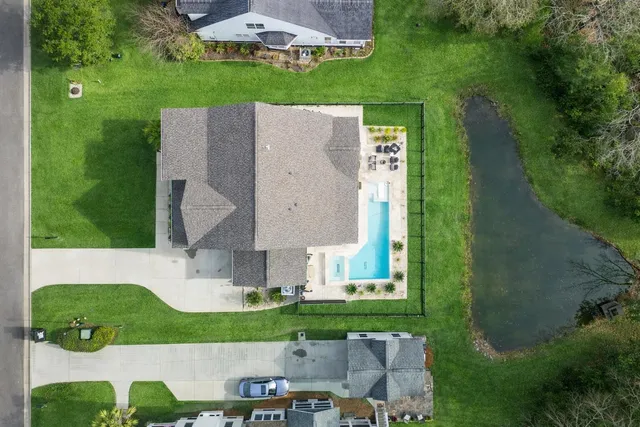 $900,000 | 7212 Mossy Creek Lane, Hanahan, SC 29410