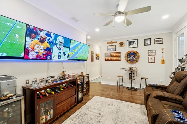 $900,000 | 7212 Mossy Creek Lane, Hanahan, SC 29410