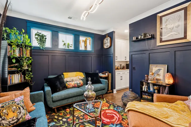 $900,000 | 7212 Mossy Creek Lane, Hanahan, SC 29410