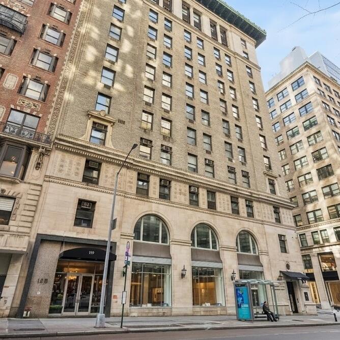 159 Madison Avenue, Unit 9B Manhattan, NY 10016 - Photo 15 of 16 front view of a building