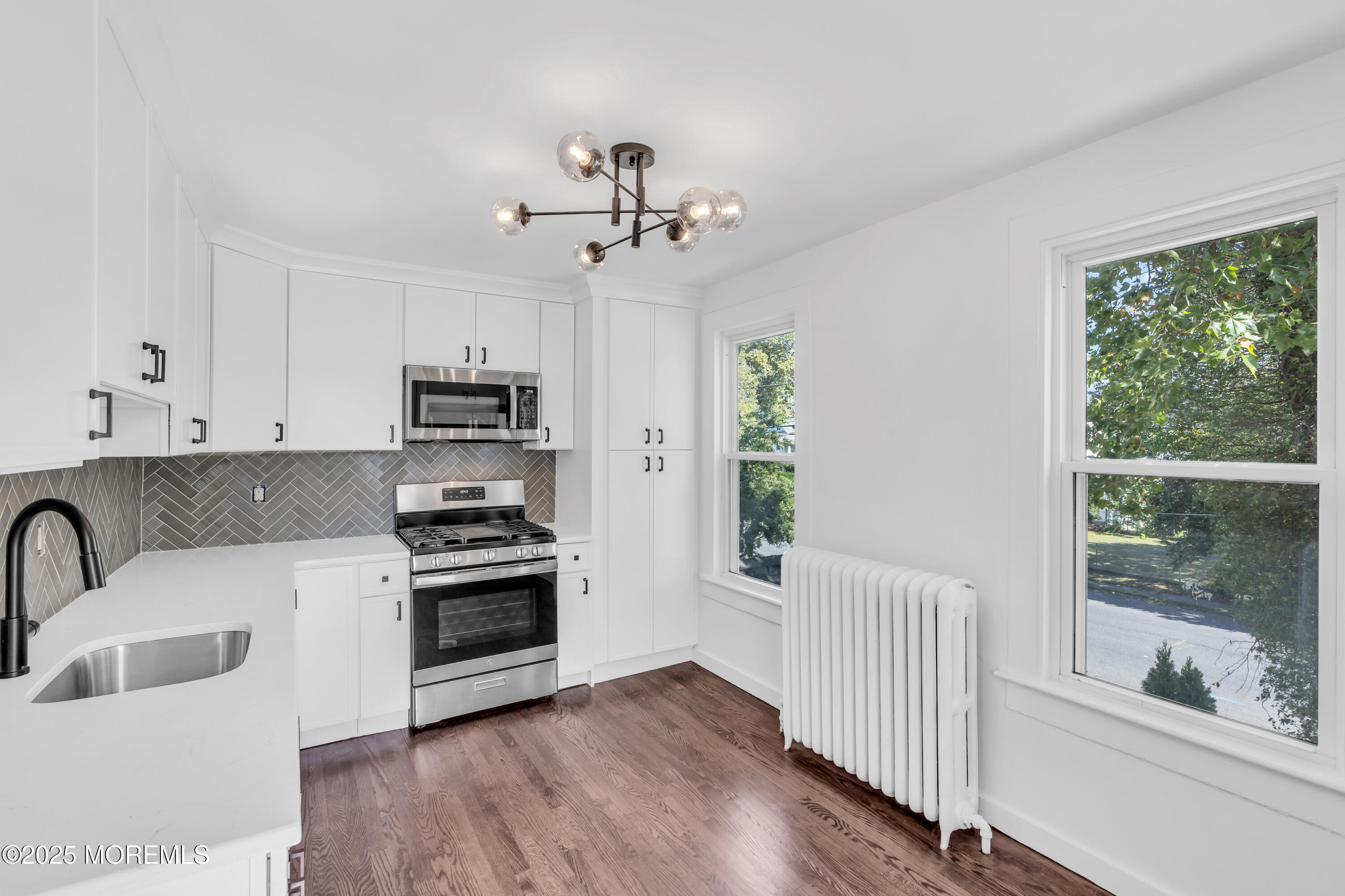 298 Liberty Street Long Branch, NJ 07740 - Photo 3 of 25 001_dsc07571_53