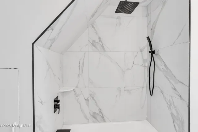 $2,500 | 298 Liberty Street, Long Branch, NJ 07740