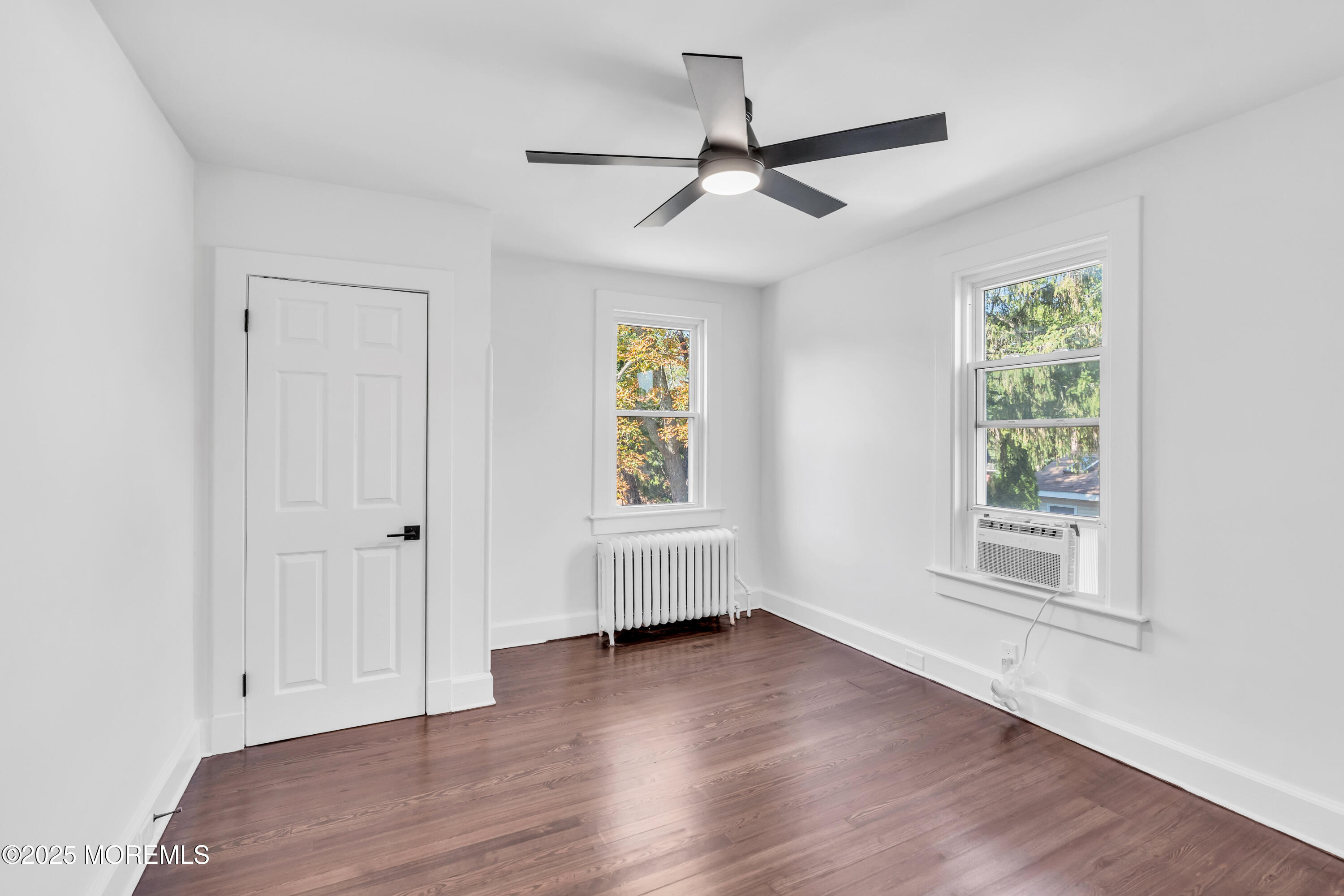 298 Liberty Street Long Branch, NJ 07740 - Photo 10 of 25 012_dsc07611_548